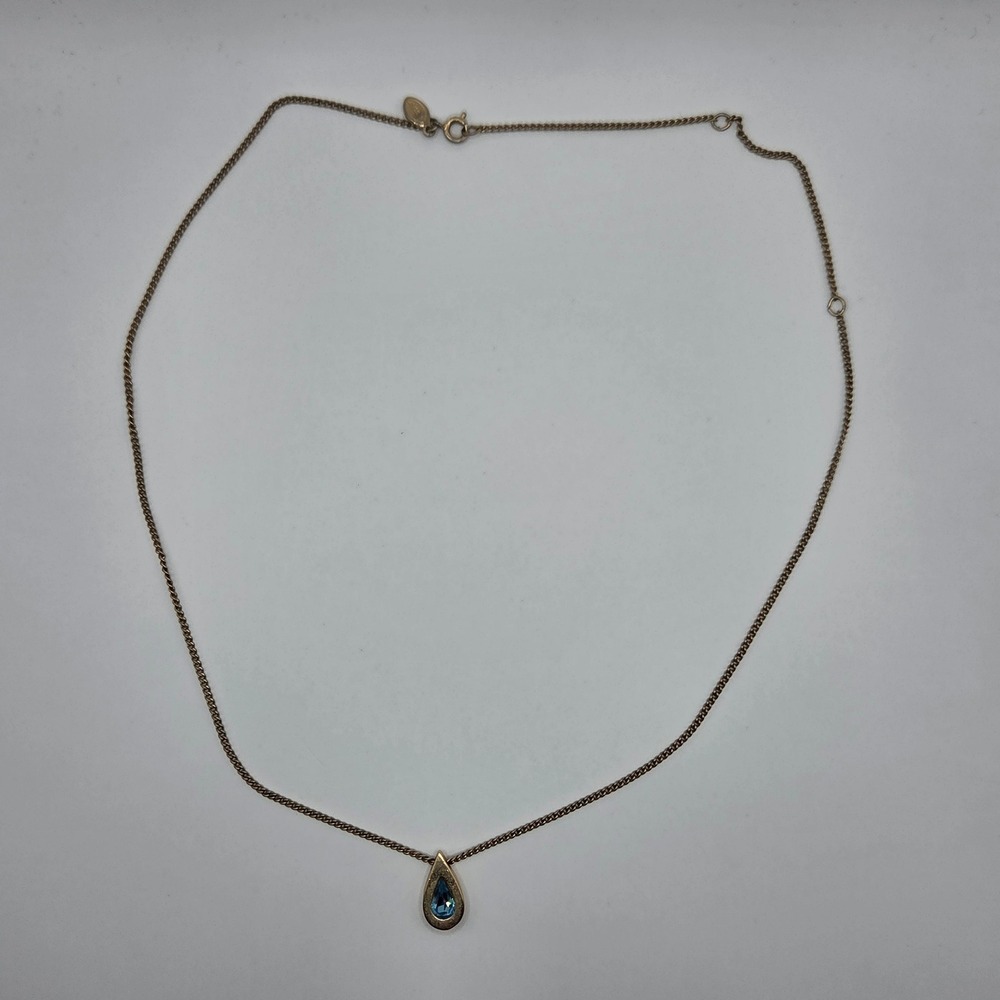 Vintage Avon 1977 Blue Teardrop Pendant Necklace 20" Gold Tone